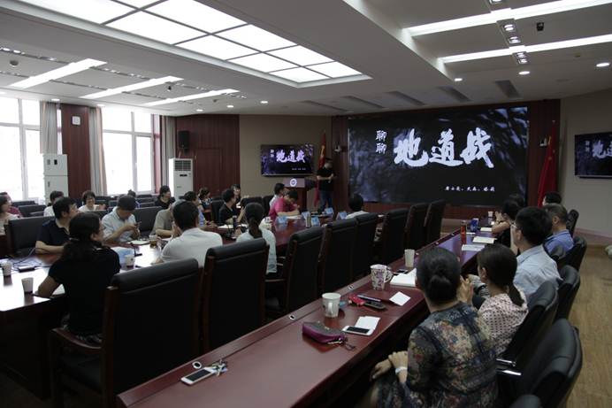 說明: E:\官網新聞\校內主網站\2018.6.27機關三我講黨史故事活動\第三機關黨支部我講黨史故事活動照片（打包）\2.JPG