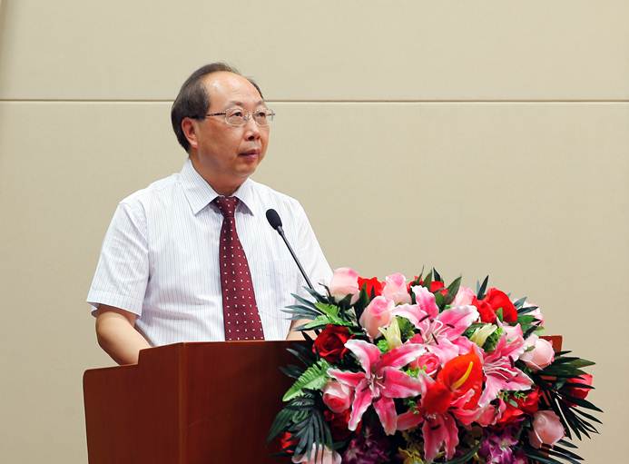 說明: E:\官網新聞\校內主網站\2018.7.12畢業典禮\2018.7.12北京開放大學畢業典禮照片\_07W0560.jpg